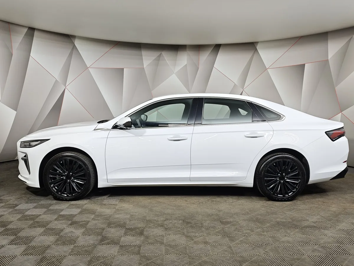 Geely Preface 2.0T 7DCT 2WD (200 л.с.) Flagship Белый в АВИЛОН. Слайд №5