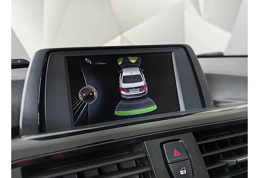 BMW 3 серия 320d xDrive AT (190 л.с.) Base Локальная сборка Белый в АВИЛОН. Слайд №16