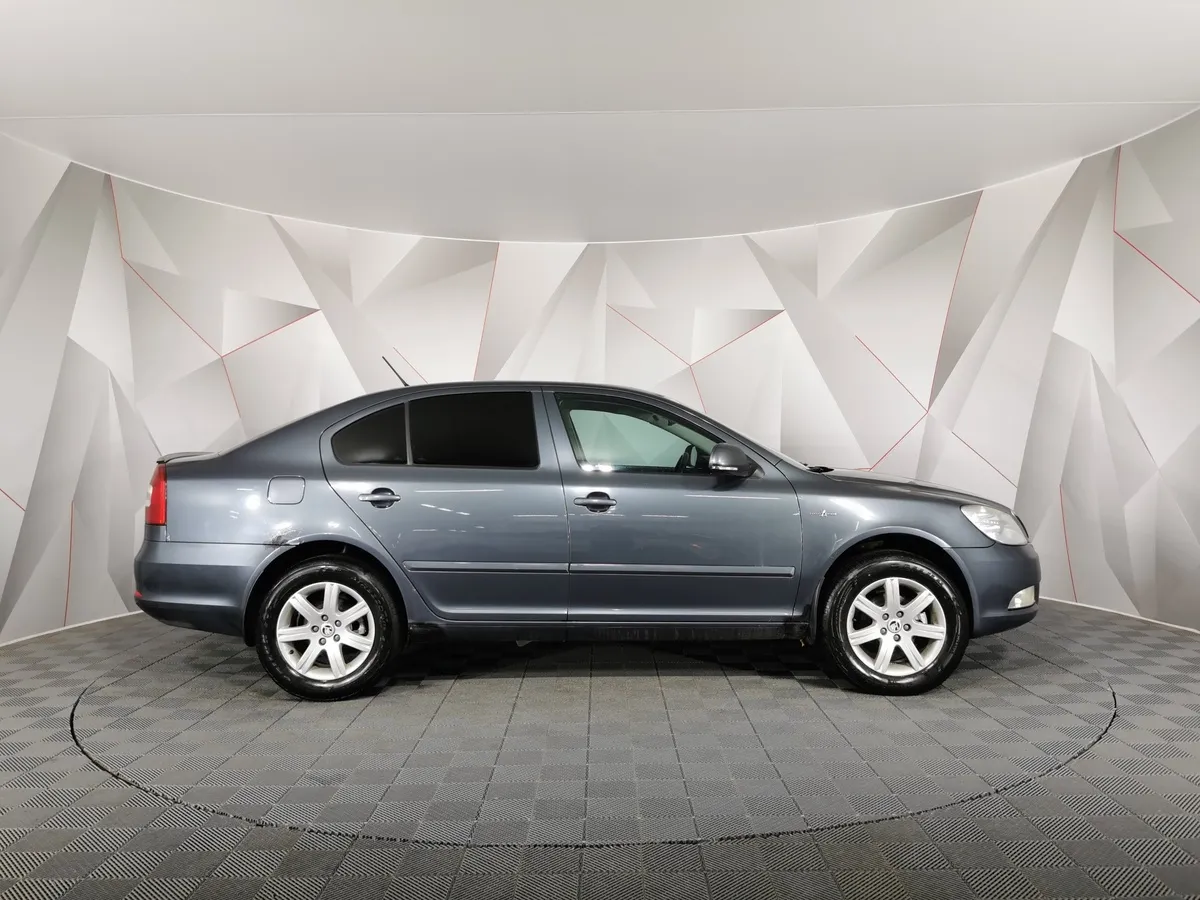 Skoda Octavia 1.4 TSI DSG (122 л.с.) Серый в АВИЛОН. Слайд №6