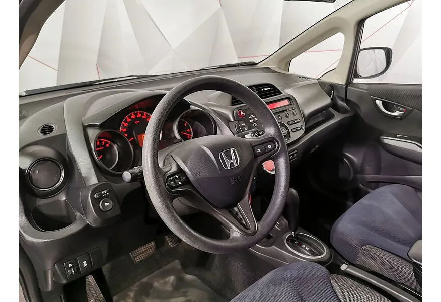 АВИЛОН - Honda Jazz 1.4 CVT (100 л.с.) Коричневый - slide 13