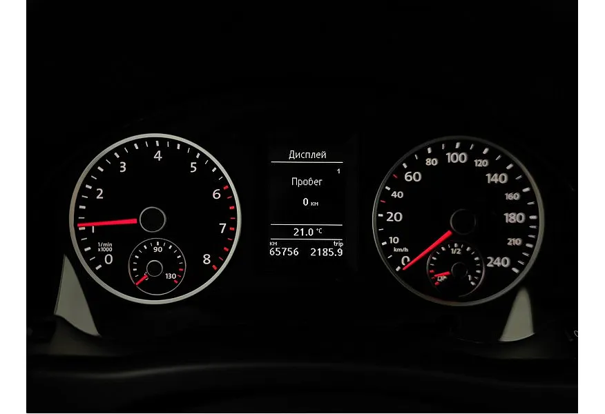 Volkswagen Tiguan 2.0 TSI 4Motion AT (170 л.с.) Sport&Style Белый в АВИЛОН. Слайд №18