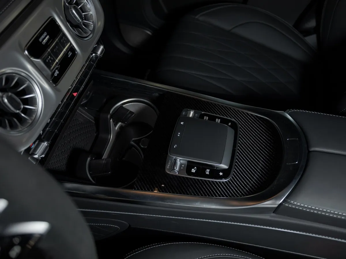 Mercedes-Benz G-Класс G 63 AMG Speedshift 4Matic (585 л.с.) Черный в АВИЛОН. Слайд №16