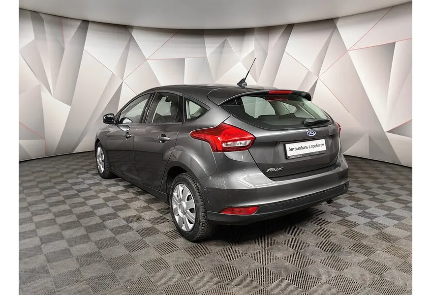 Ford Focus 1.6 PowerShift (105 л.с.) Trend Серый в АВИЛОН. Слайд №4
