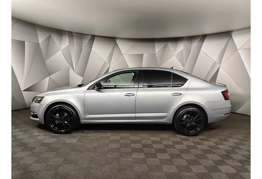 Skoda Octavia 1.4 TSI DSG (150 л.с.) Ambition Серебристый в АВИЛОН. Слайд №3