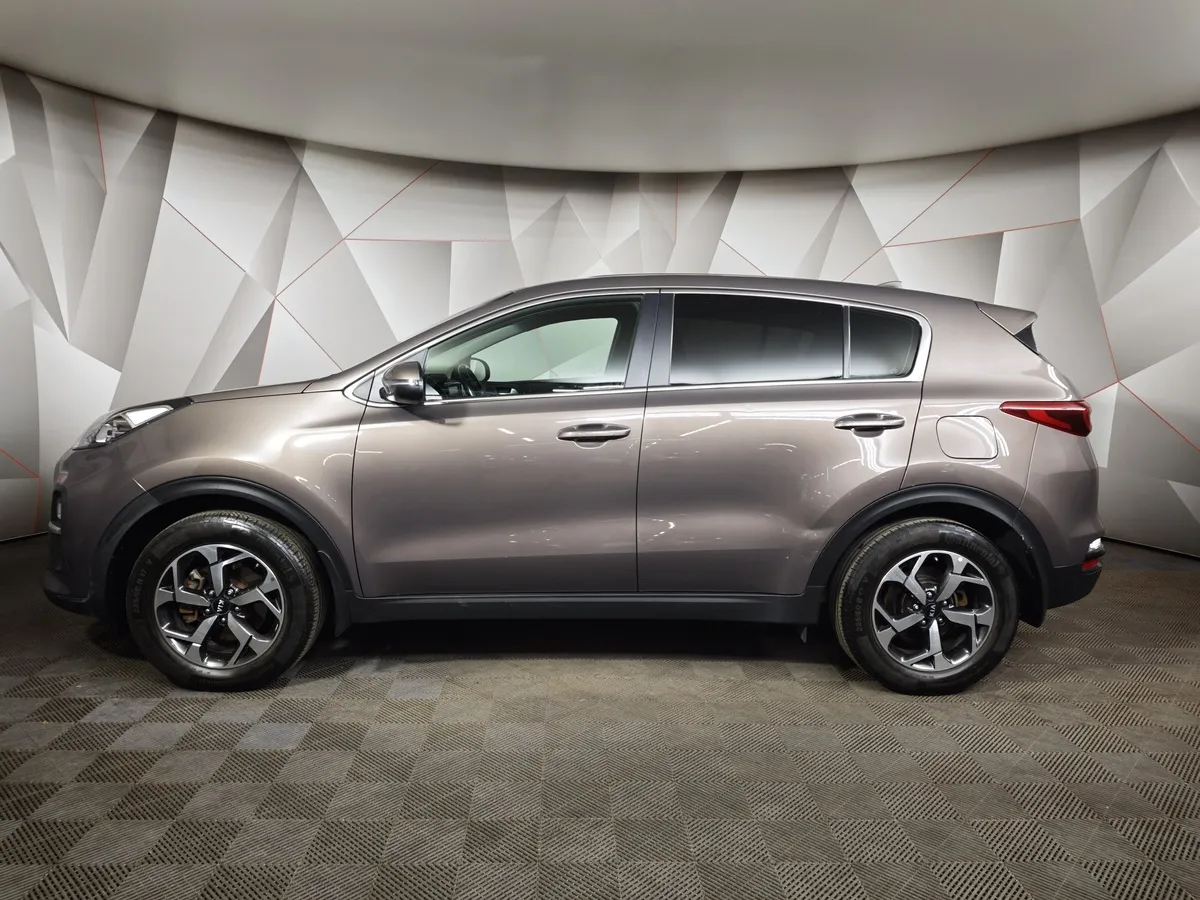 Kia Sportage 2.0 AT 4WD (150 л.с.) Comfort Серый в АВИЛОН. Слайд №5