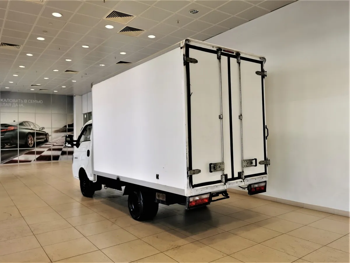 Sollers Argo 2.0d MT RWD LWB (130 л.с.) 3.5T Белый в АВИЛОН. Слайд №4