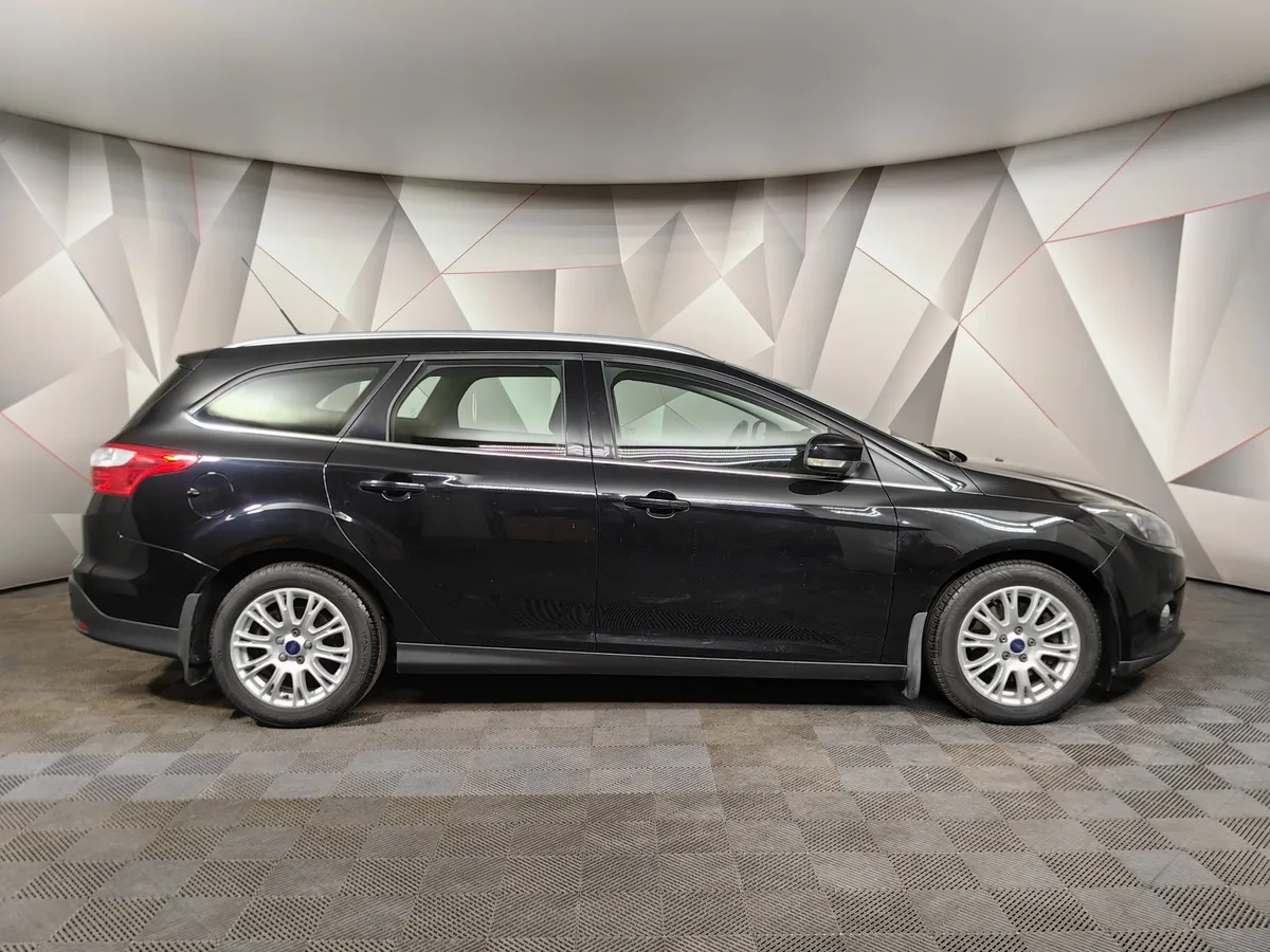 Ford Focus 2.0 PowerShift (150 л.с.) Titanium Черный в АВИЛОН. Слайд №6