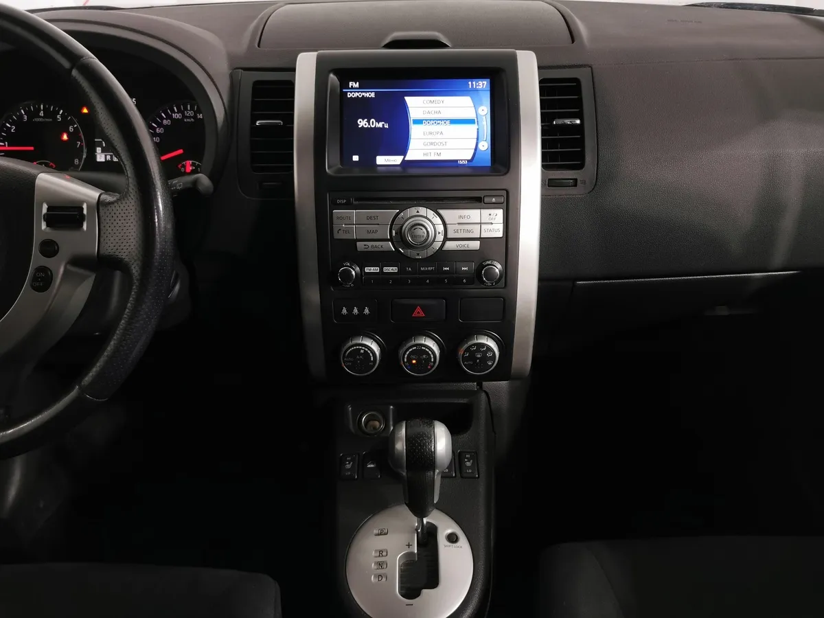 Nissan X-Trail 2.5 CVT AWD (171 л.с.) LE Top Черный в АВИЛОН. Слайд №14