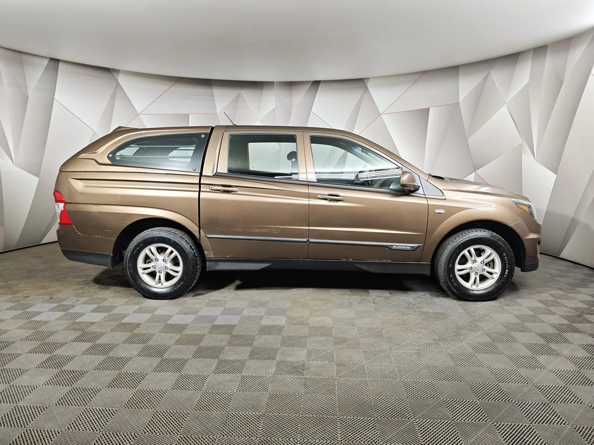 SsangYong Actyon 2.0 DTR T-Tronic 4WD (149 л.с.) Original Коричневый в АВИЛОН. Слайд №6