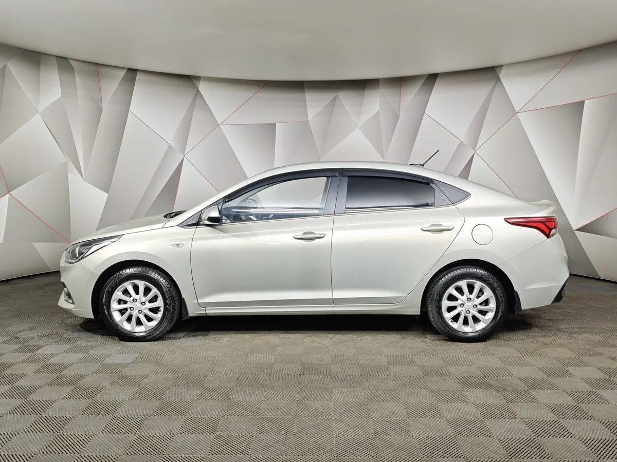 Hyundai Solaris 1.6 AT (123 л.с.) Elegance Бежевый в АВИЛОН. Слайд №5