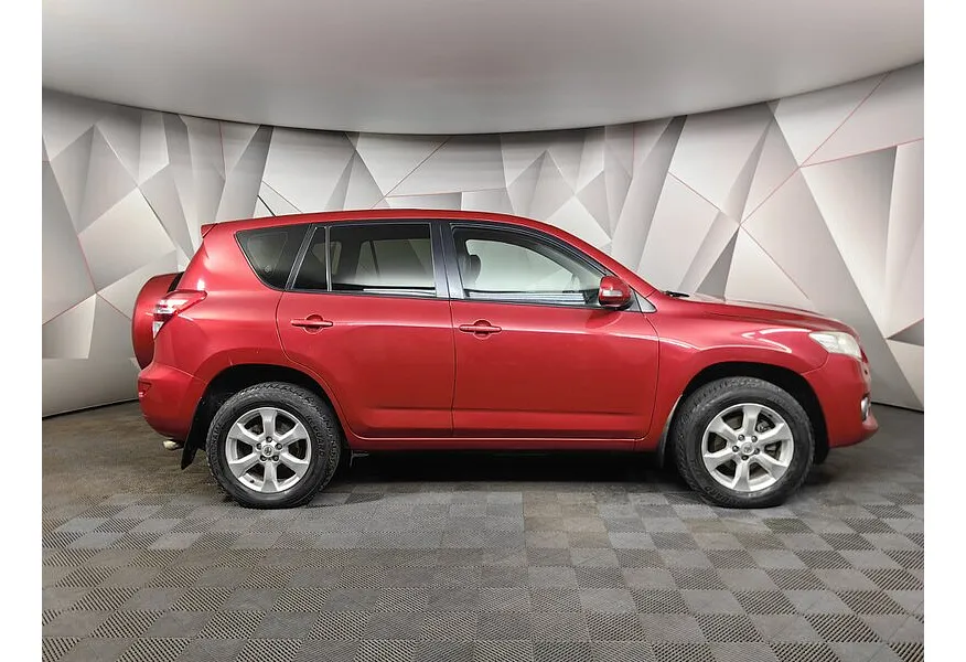 Toyota RAV4 2.0 CVT (158 л.с.) Красный в АВИЛОН. Слайд №6