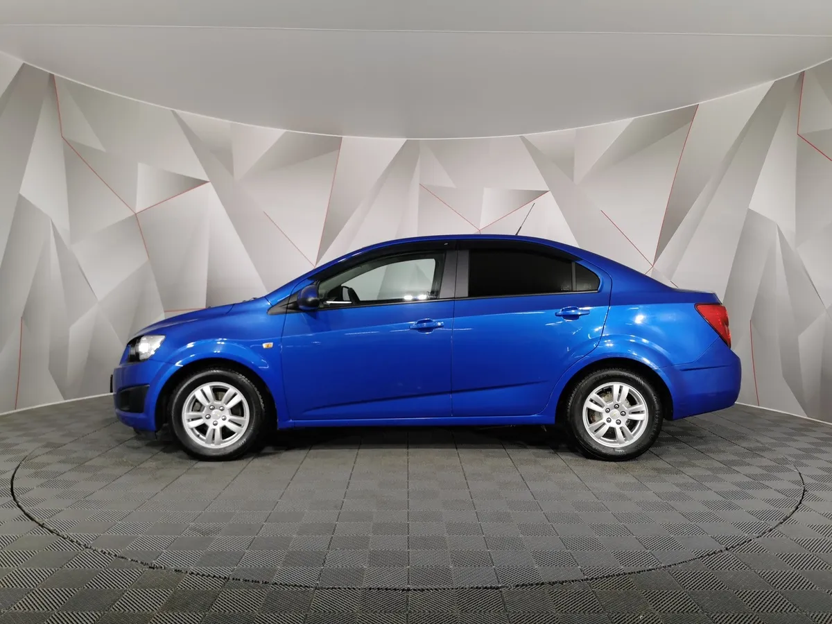 Chevrolet Aveo 1.6 AT (115 л.с.) Синий в АВИЛОН. Слайд №5