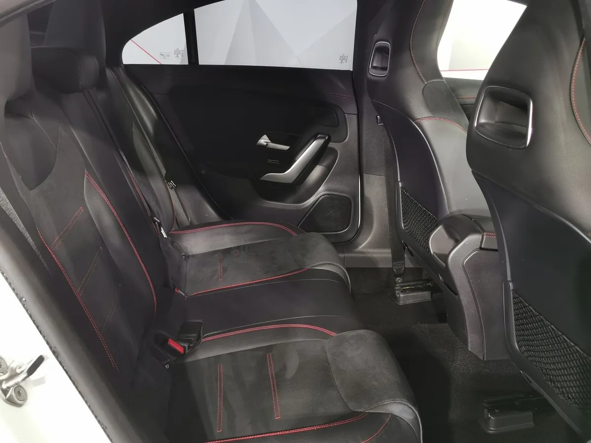 Mercedes-Benz CLA 200 7G-DCT (150 л.с.) Sport Белый в АВИЛОН. Слайд №15