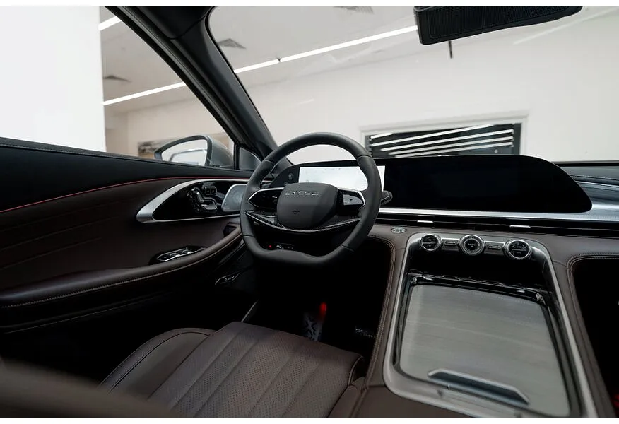 EXEED TXL 2.0 8AT AWD (197 л.с.) Flagship IOV Серебристый в АВИЛОН. Слайд №9