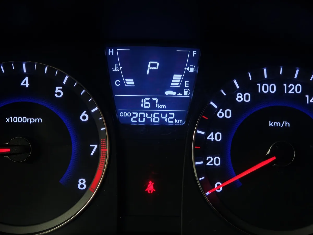 Hyundai Solaris 1.6 AT (123 л.с.) Comfort Синий в АВИЛОН. Слайд №18