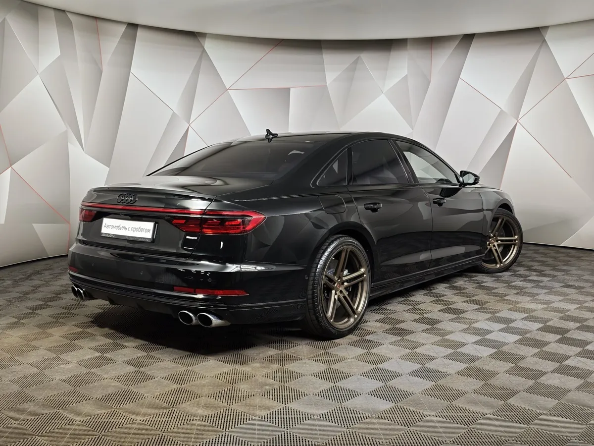 Audi S8 4.0 TFSI Quattro Tiptronic (571 л.с.) Черный в АВИЛОН. Слайд №2