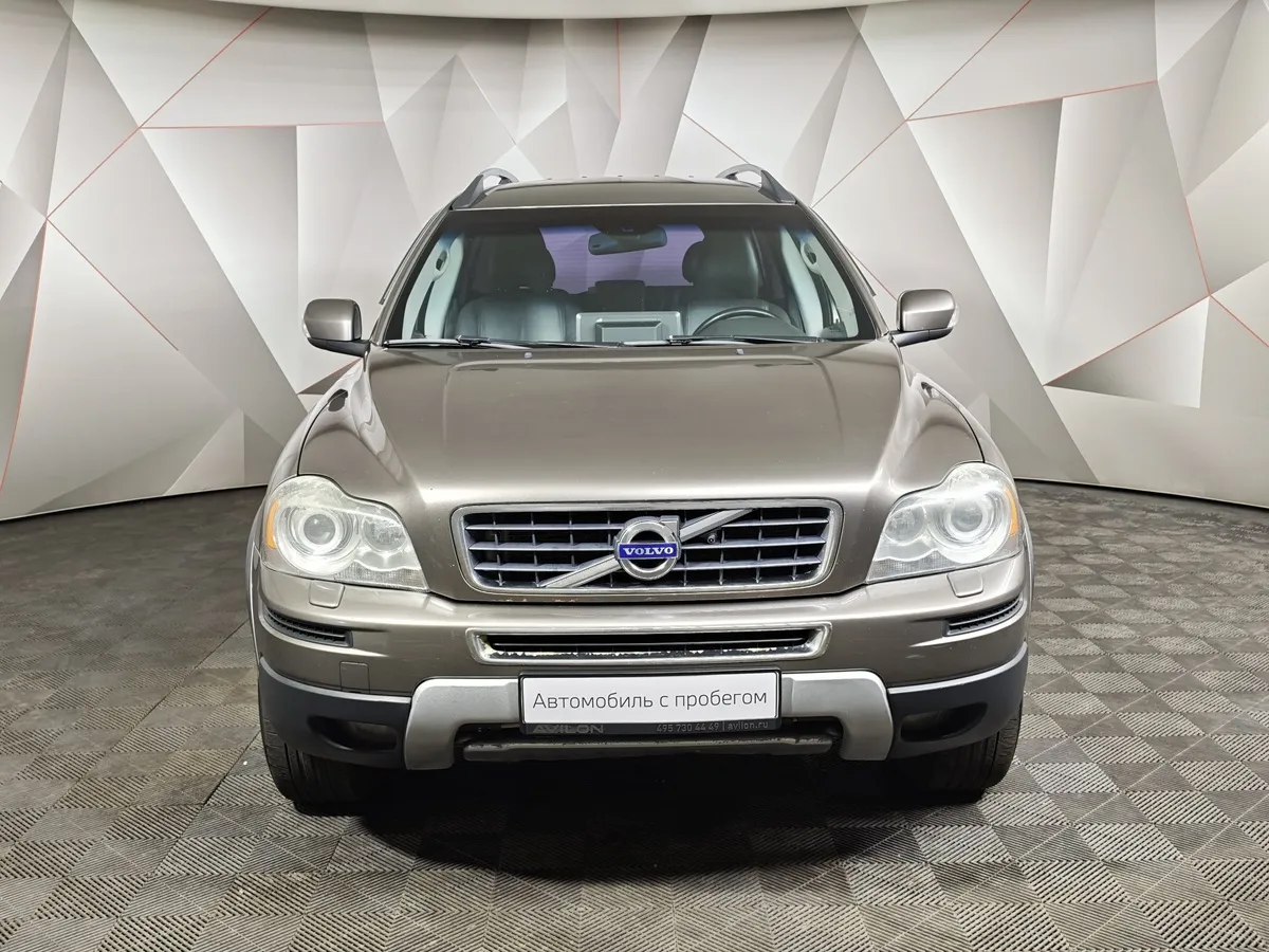 Volvo XC90 2.5 T5 Geartronic AWD (5 мест) (210 л.с.) Коричневый в АВИЛОН. Слайд №7