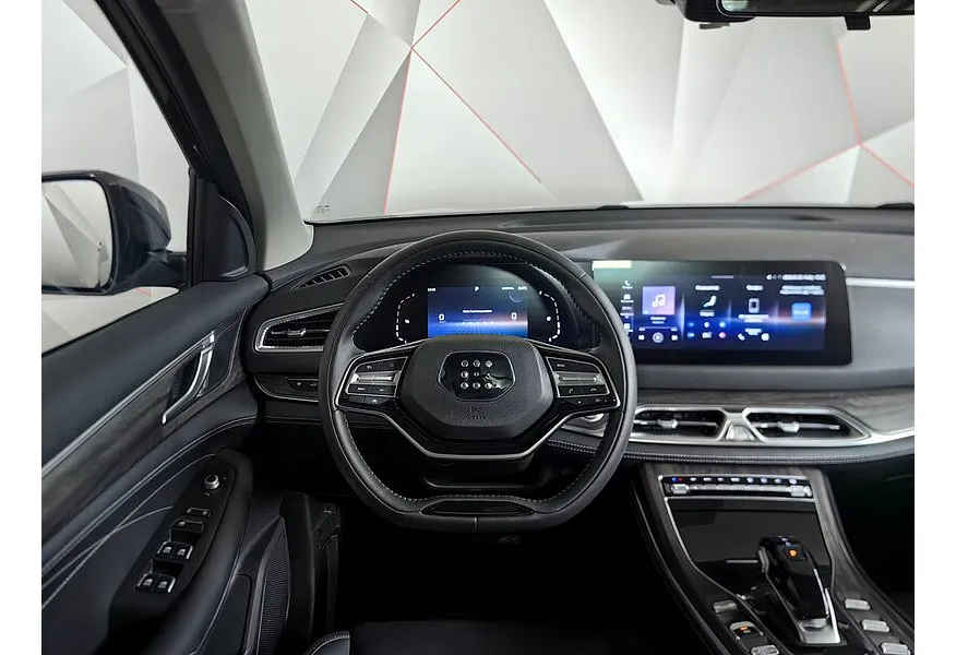 EVOLUTE i-SPACE 1.5 CVT (287 л.с.) Черный в АВИЛОН. Слайд №19