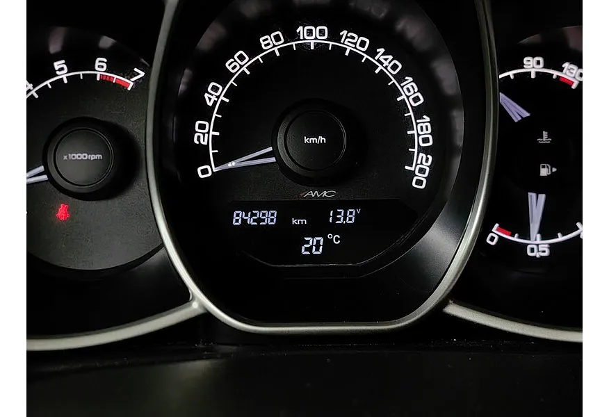 ВАЗ (Lada) Vesta 1.6 MT (106 л.с.) Коричневый в АВИЛОН. Слайд №17