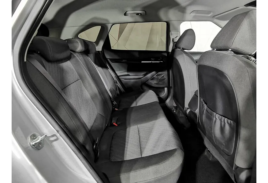 Kia Seltos 2.0 MPI 2WD IVT (149 л.с.) Style Серый в АВИЛОН. Слайд №17