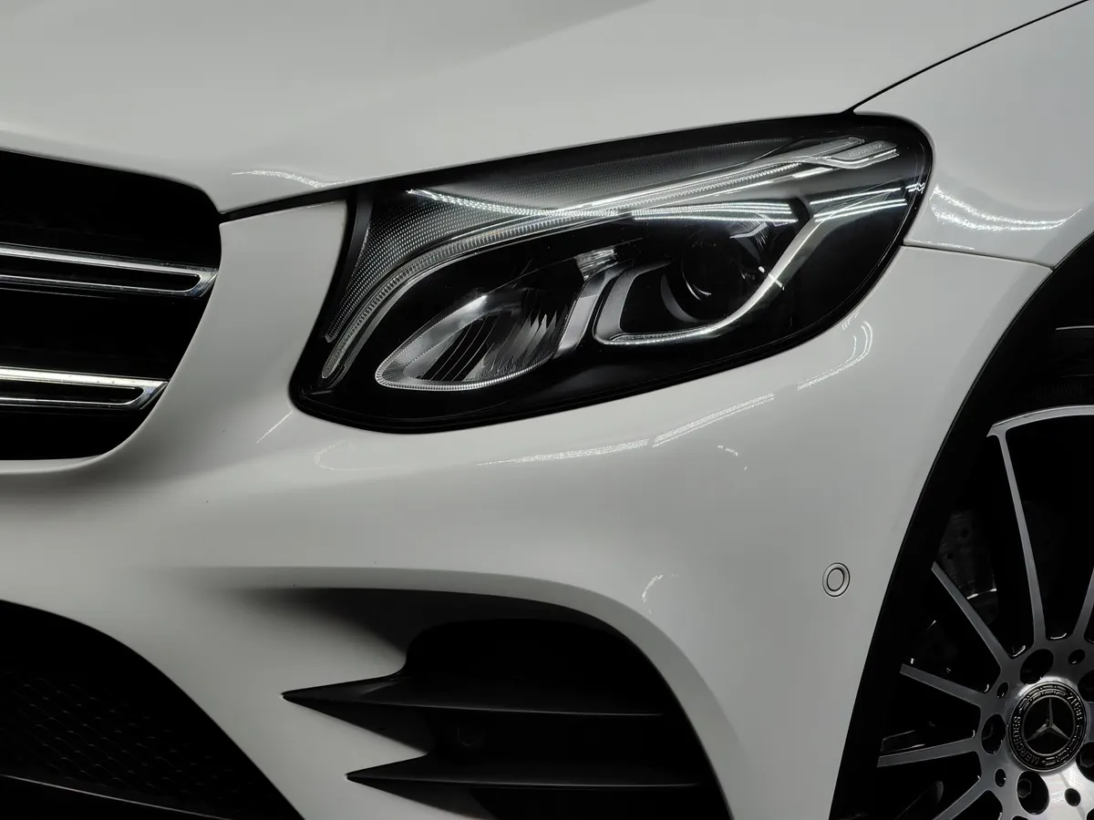Mercedes-Benz GLC 300 9G-TRONIC 4MATIC (249 л.с.) Sport Plus (Локальная сборка) Белый в АВИЛОН. Слайд №10