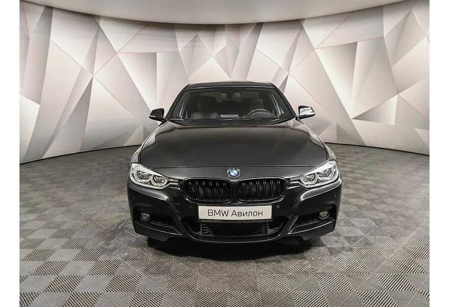 BMW 3 серия 320i xDrive AT (184 л.с.) Черный в АВИЛОН. Слайд №3