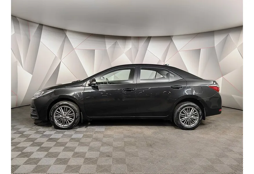 Toyota Corolla 1.8 CVT (140 л.с.) Стиль Плюс Черный в АВИЛОН. Слайд №5