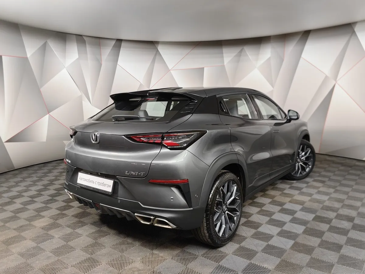 Changan UNI-T 1.5T 7DCT (181 л.с.) Tech Серый в АВИЛОН. Слайд №2