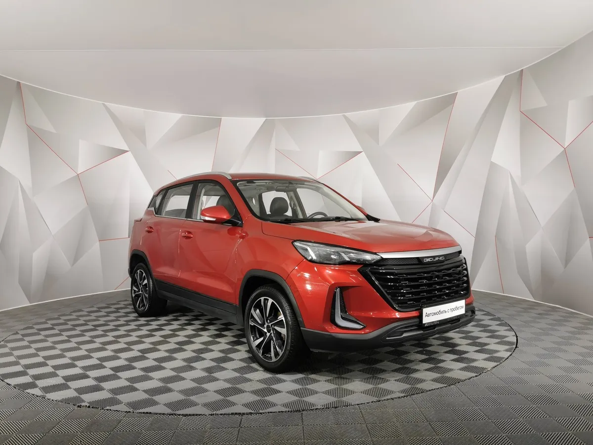 BAIC X35 1.5 CVT 2WD (136 л.с) Fashion Красный в АВИЛОН. Слайд №3