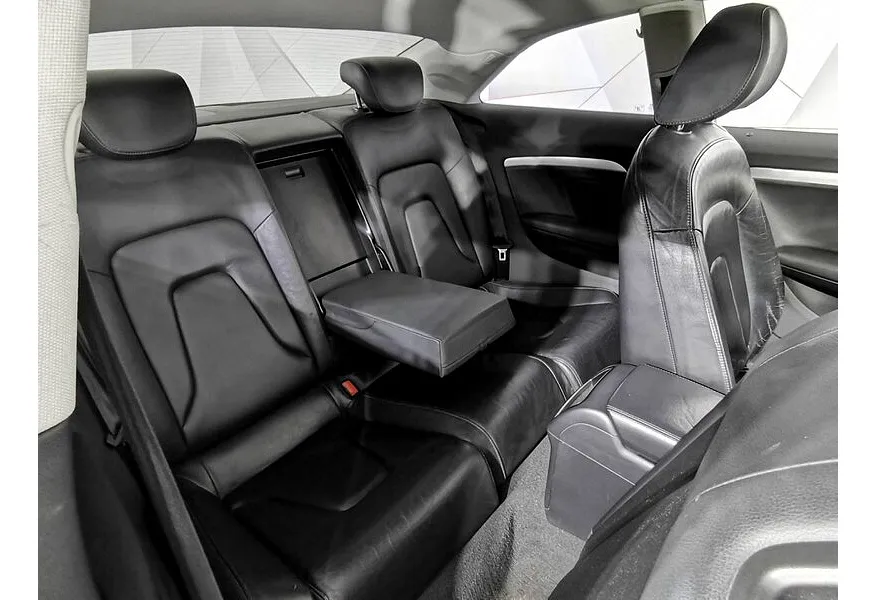 Audi A5 1.8 TFSI multitronic (170 л.с.) Серебристый в АВИЛОН. Слайд №14