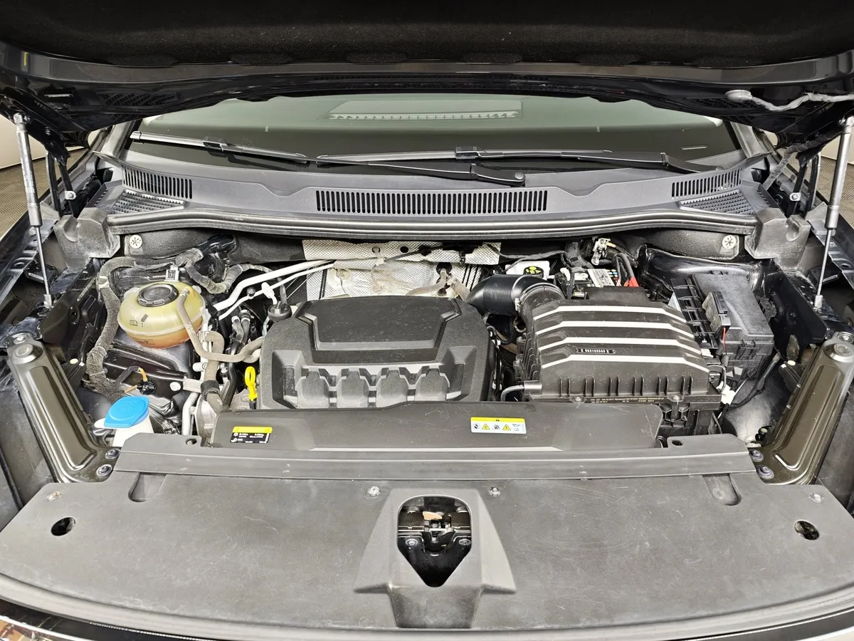 Volkswagen Talagon 2.0 7DSG AWD (220 л.с.) Flagship Черный в АВИЛОН. Слайд №11