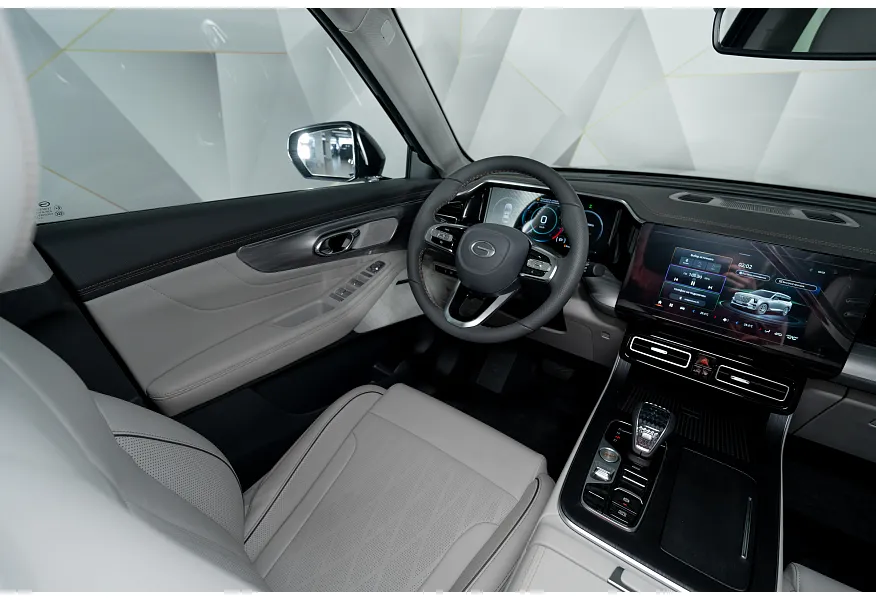 АВИЛОН - GAC GS8 2.0T 4WD (231 л.с.) GL Черный - slide 4