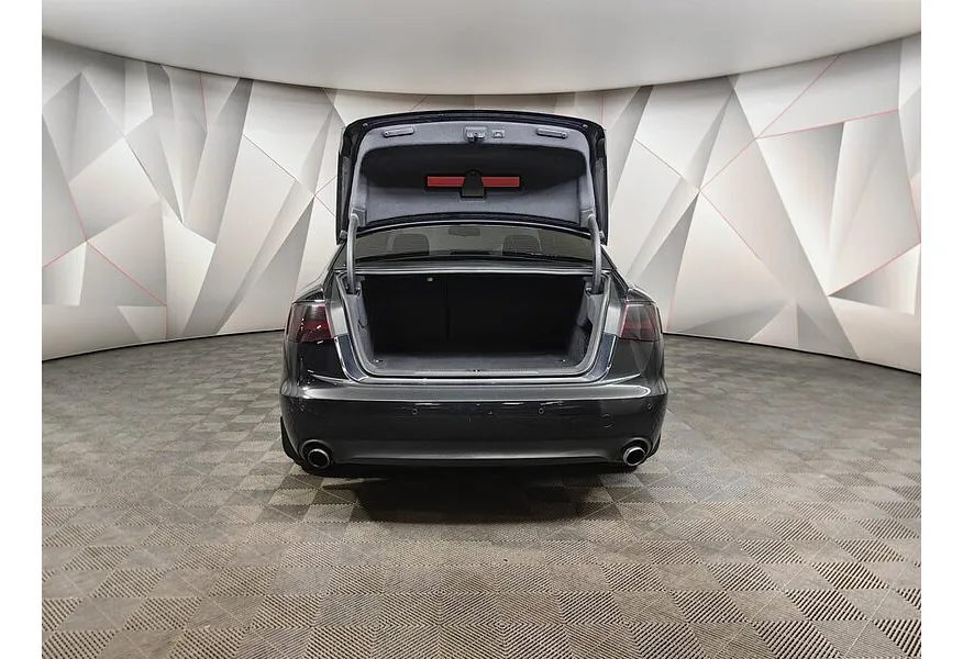 Audi A6 2.0 TFSI multitronic (180 л.с.) Черный в АВИЛОН. Слайд №12