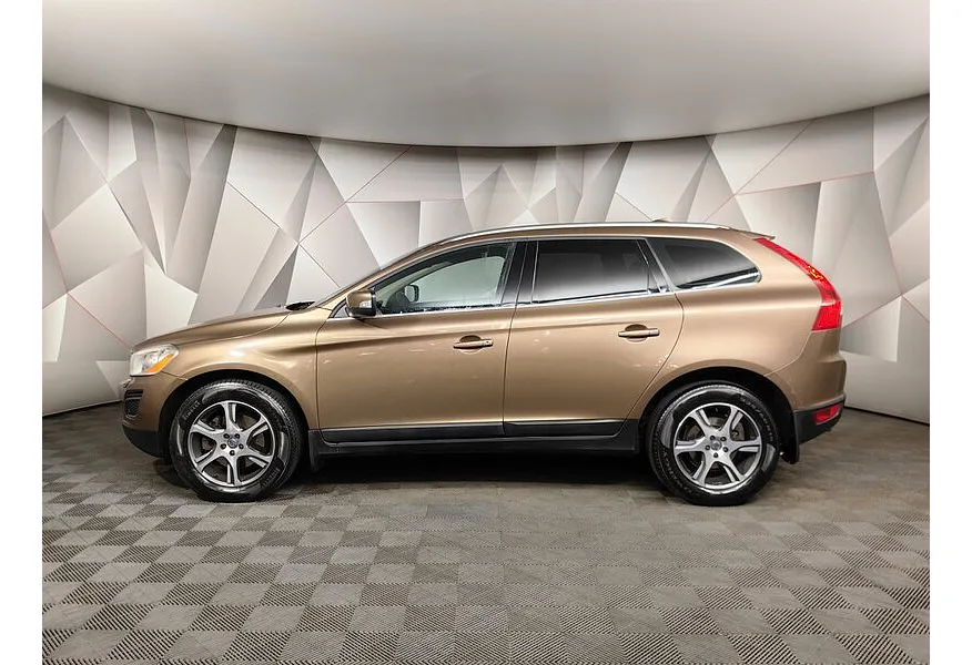 Volvo XC60 2.4 D Geartronic AWD (163 л.с.) Коричневый в АВИЛОН. Слайд №5