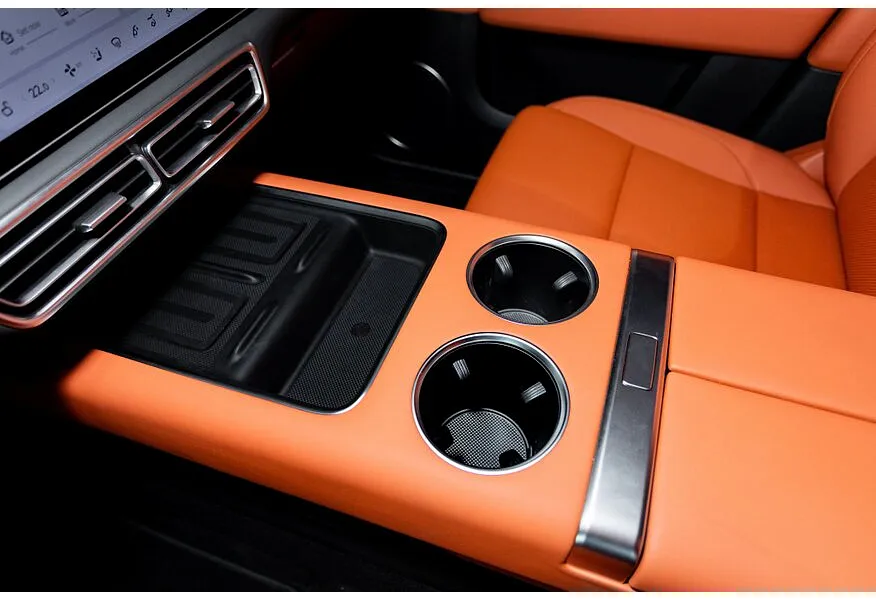 Li Auto L6 1.5 AT 4WD (150 л.с.) Pro Черный в АВИЛОН. Слайд №22