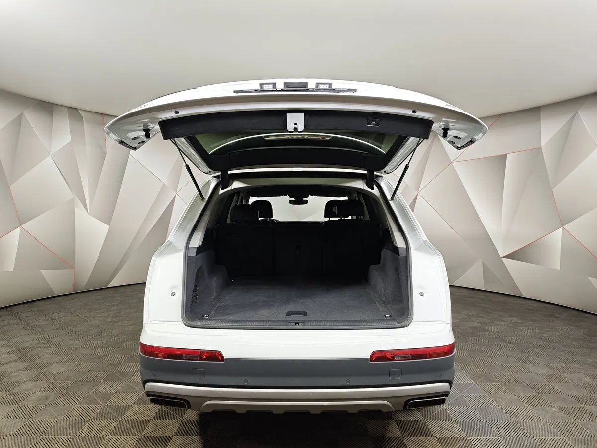Audi Q7 3.0 TDI Tiptronic quattro (249 л.с.) Белый в АВИЛОН. Слайд №11