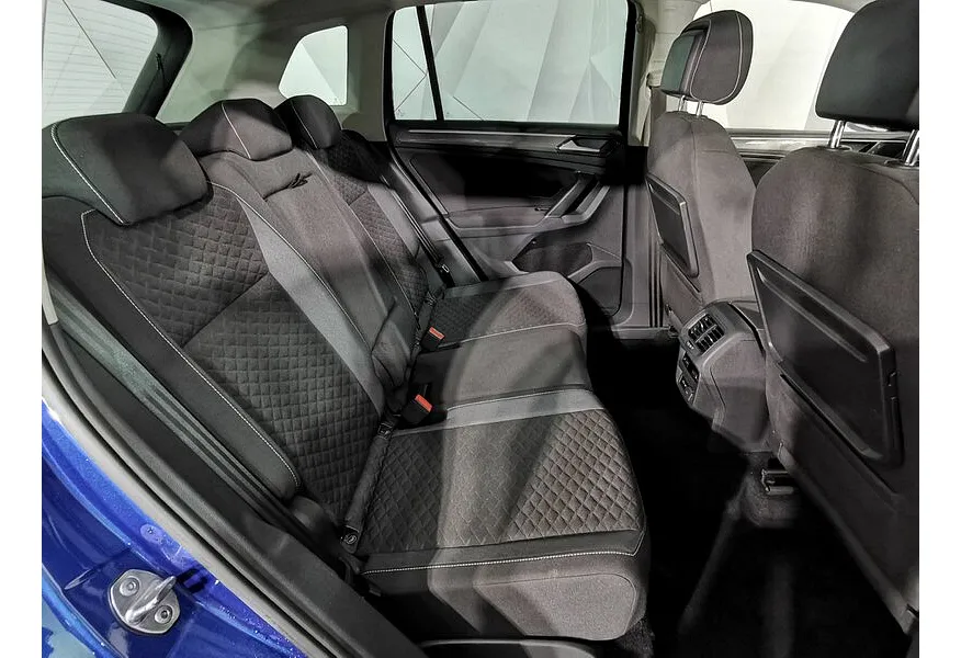 LIVE. Слайд №12