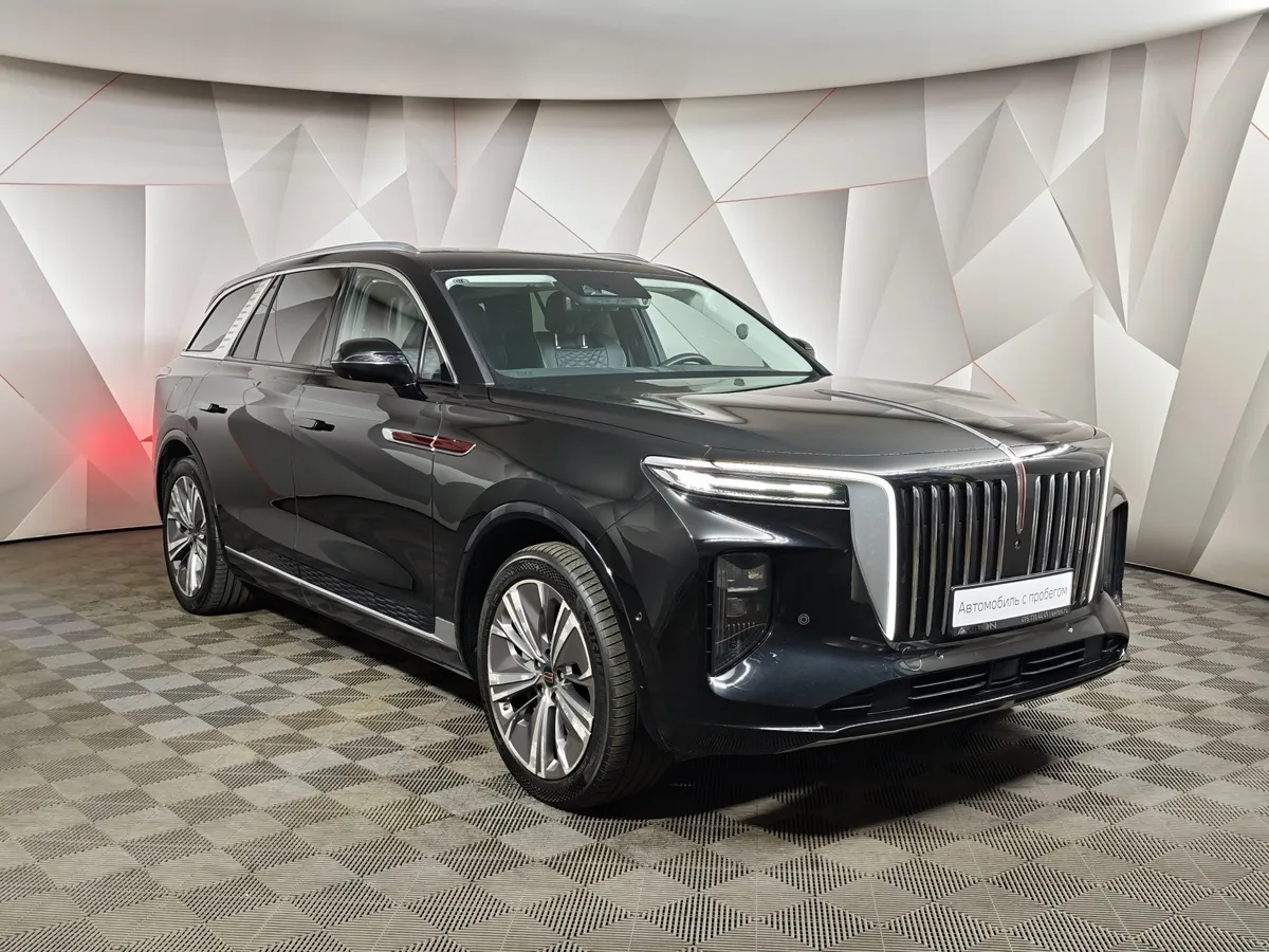 Hongqi E-HS9 AT 4WD (551 л.с.) 6 мест Делюкс Черный в АВИЛОН. Слайд №3