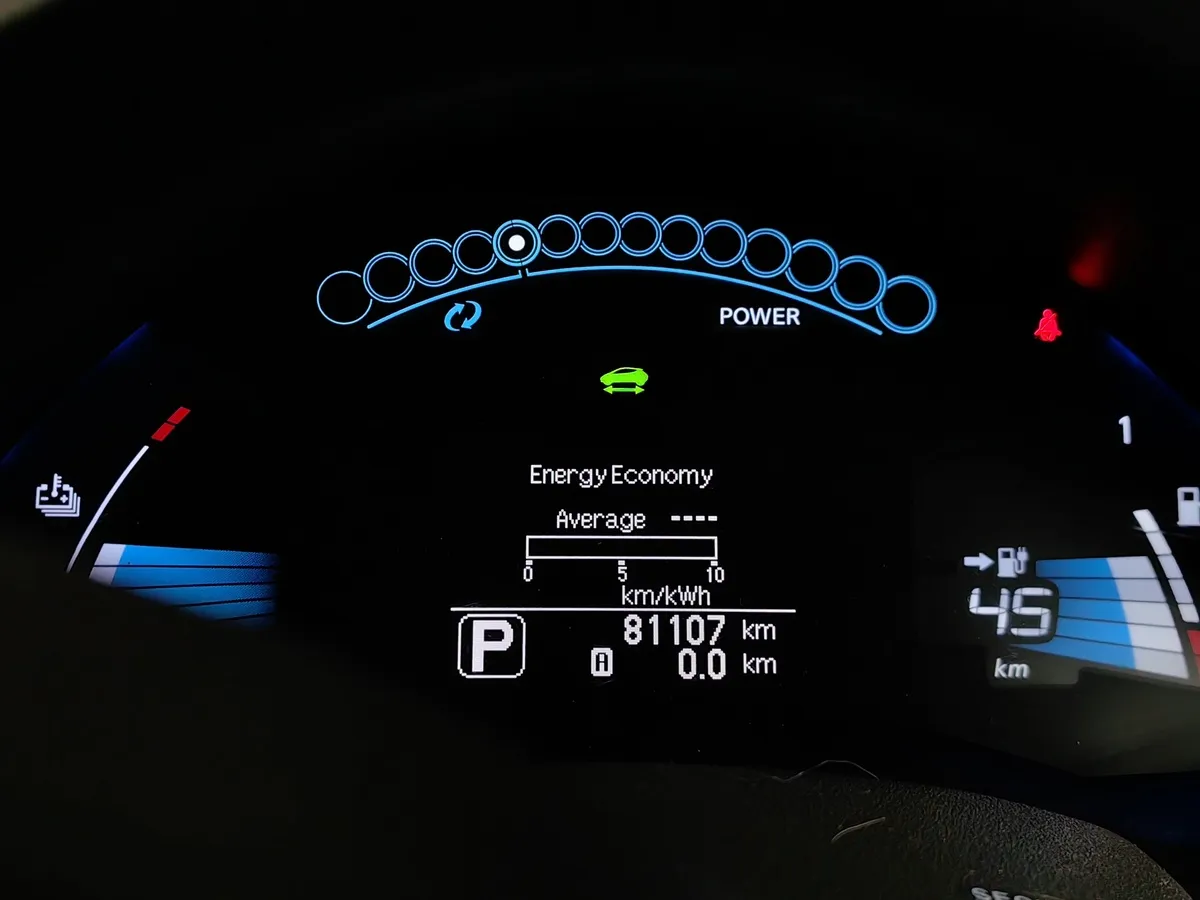 Nissan Leaf AT (109 л.с.) Синий в АВИЛОН. Слайд №18