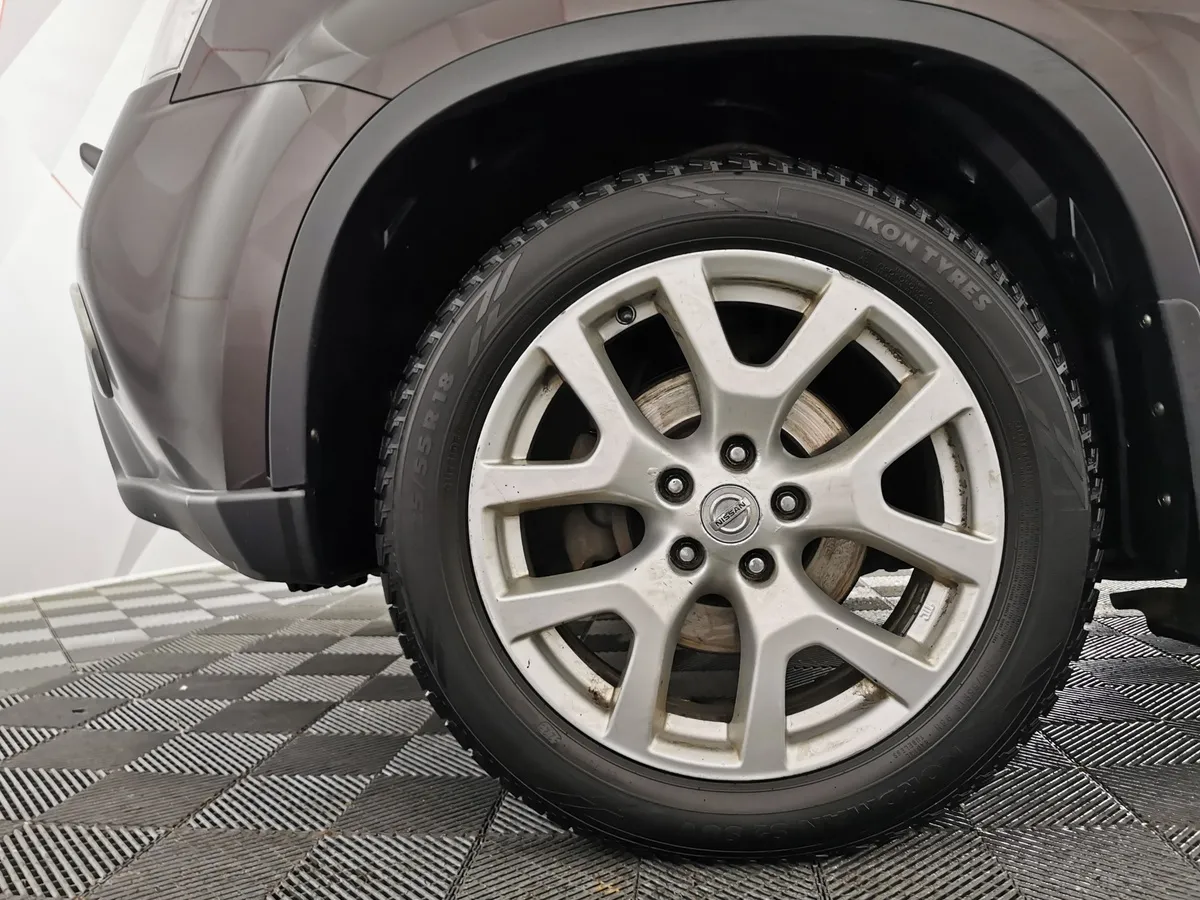 Nissan X-Trail 2.0 CVT AWD (141 л.с.) Красный в АВИЛОН. Слайд №9