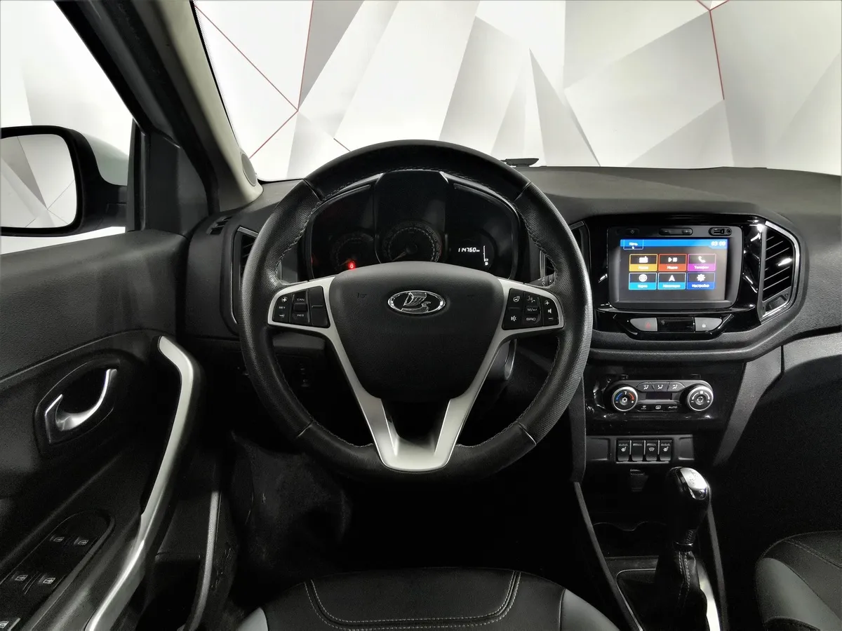 ВАЗ (Lada) XRAY Cross 1.6 CVT (113 л.с.) Белый в АВИЛОН. Слайд №19