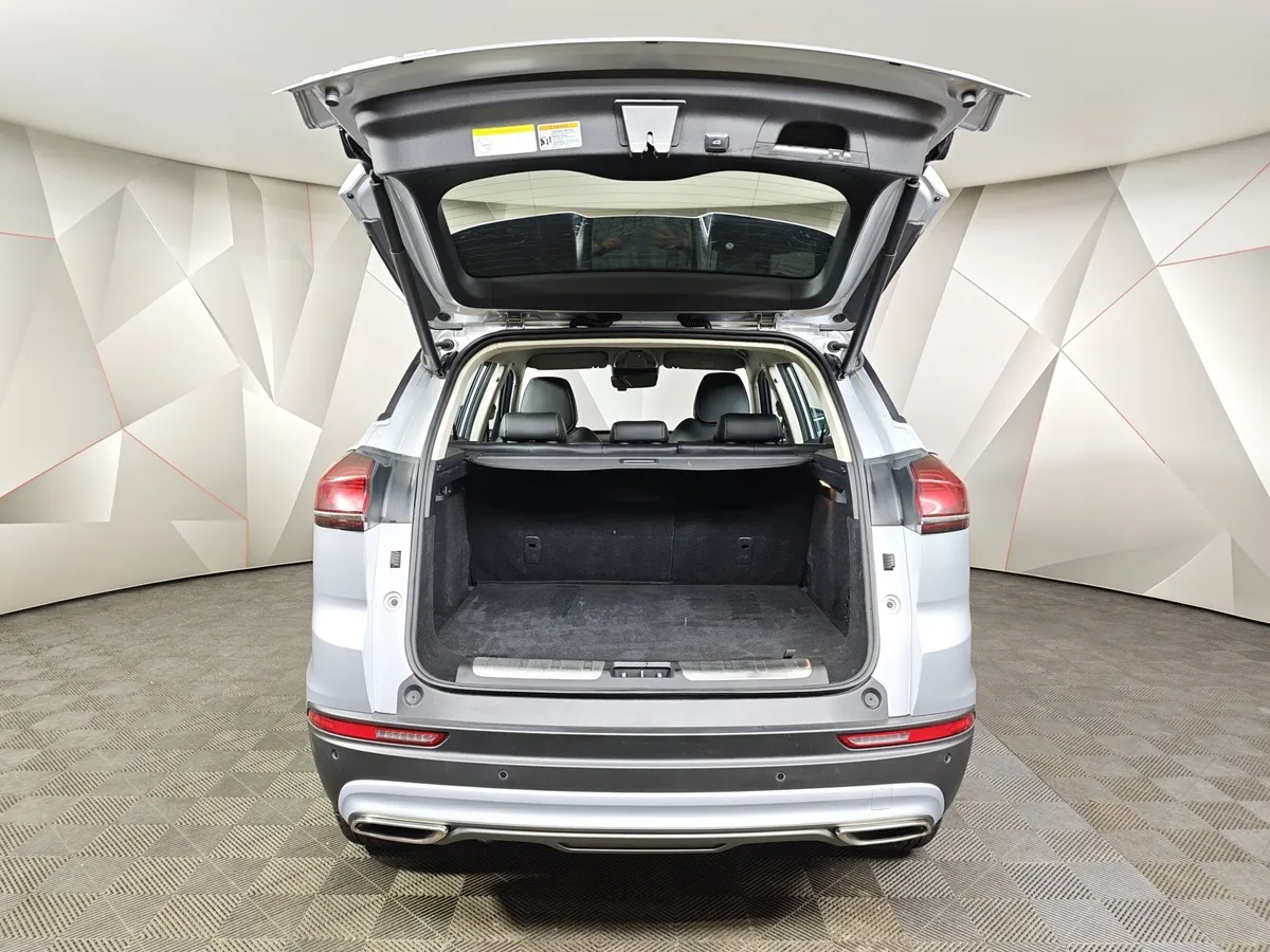 Geely Atlas Pro 1.5T 7DCT AWD (177 л.с.) Luxury Серый в АВИЛОН. Слайд №11