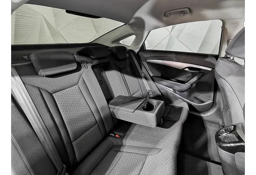 Hyundai i40 2.0 AT (150 л.с.) Active plus Черный в АВИЛОН. Слайд №16