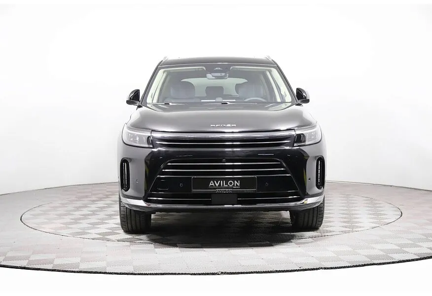 LIVE. Слайд №3