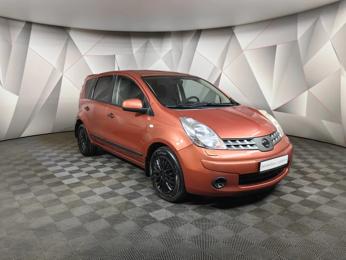 Nissan Note 1.6 AT (110 л.с.) Оранжевый в АВИЛОН. Слайд №3