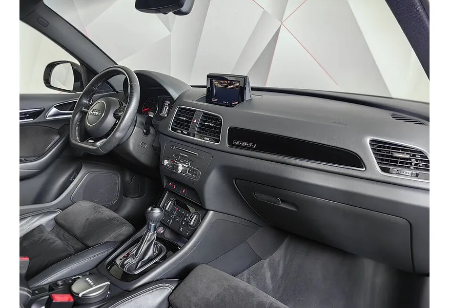 Audi Q3 2.0 TFSI S tronic quattro (180 л.с.) Sport Белый в АВИЛОН. Слайд №13