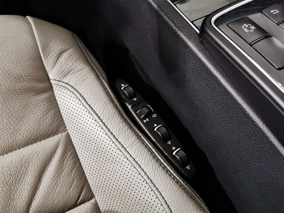 Mercedes-Benz E-Класс E 200 T BlueEfficiency 7G-Tronic Plus (184 л.с.) Серый в АВИЛОН. Слайд №21