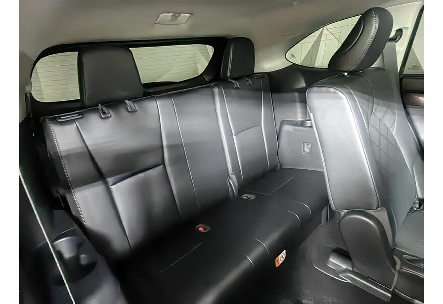 АВИЛОН - Toyota Highlander 3.5T AT 4WD (249 л.с.) Luxe Safety Черный - slide 13