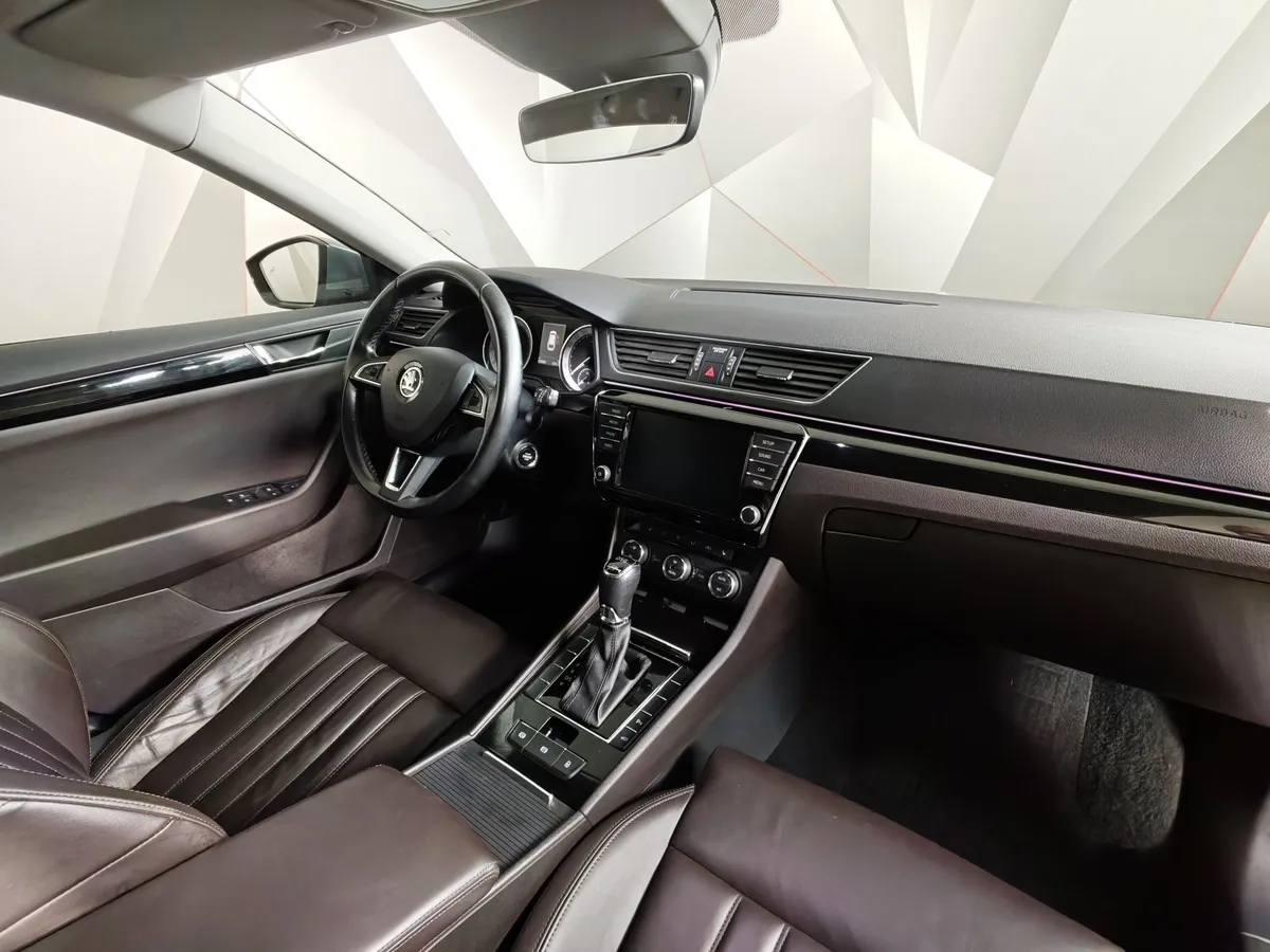 Skoda Superb 1.8 TSI DSG (180 л.с.) Серый в АВИЛОН. Слайд №13