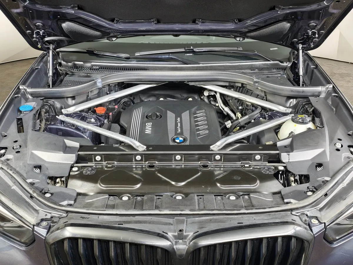 BMW X5 xDrive30d Steptronic (249 л.с.) Base (Локальная сборка) Серый в АВИЛОН. Слайд №10